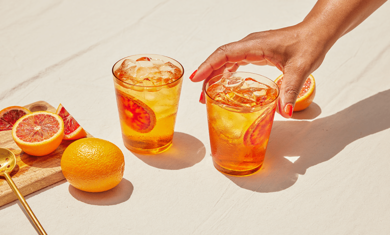 From Chugging Cold Brew To Packing Coolers, This Countertop Ice Maker Is Officially Saving Every Moment of My Summer