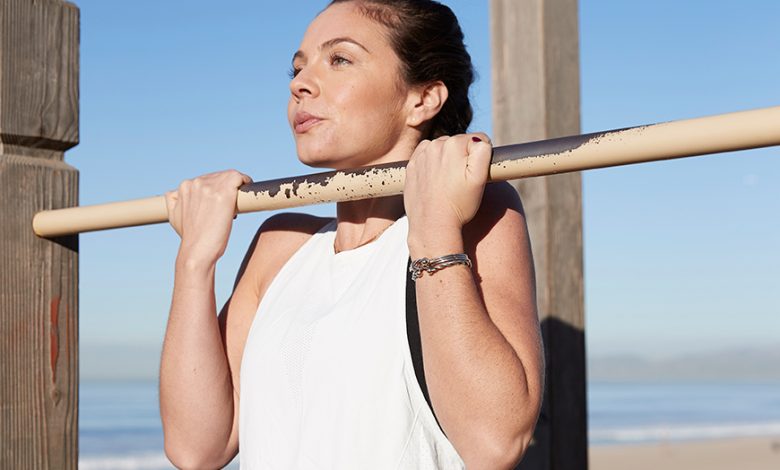 Strengthening Your Forearms Is the Key to Finally Mastering Pull-Ups, Push-Ups, and Planks—Here’s How to Do It