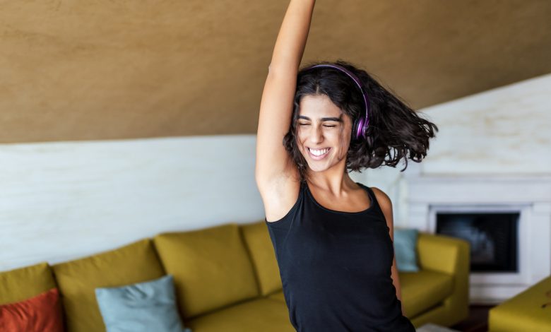 5 Seriously Joy-Inducing Workouts That Will Give You a Midday Pick-Me-Up in About 15 Minutes or Less