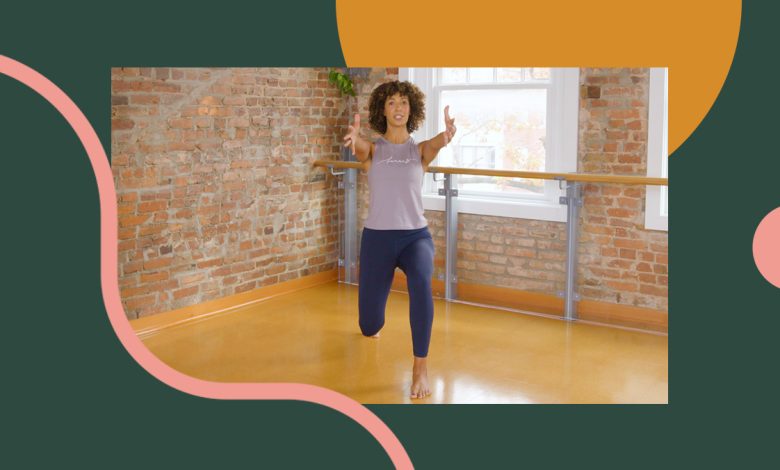 This 15-Minute Lower-Body Barre Routine Makes You Stronger, Centered, and Supported