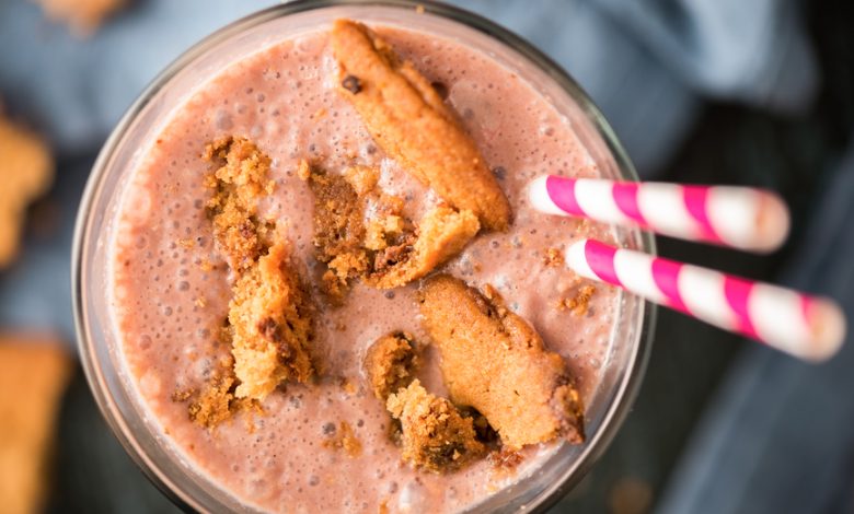 This High-Protein Peanut Butter Cookie Dough Smoothie Is So Thick, You Have To Eat It With a Spoon