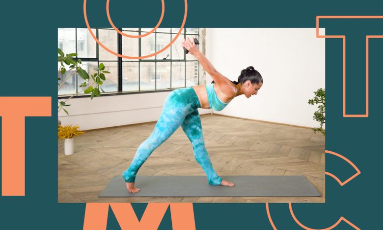 Ths 15-Minute Barre Workout Hits Your Arms and Core in Equal Measure