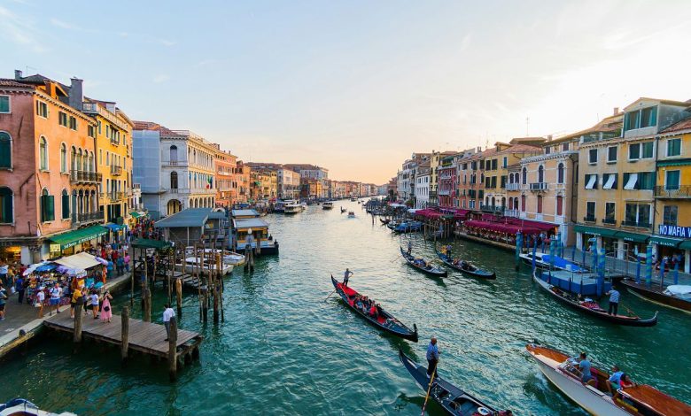 Venice brings back daytripper fee for 2025, doubling cost for last-minute bookings