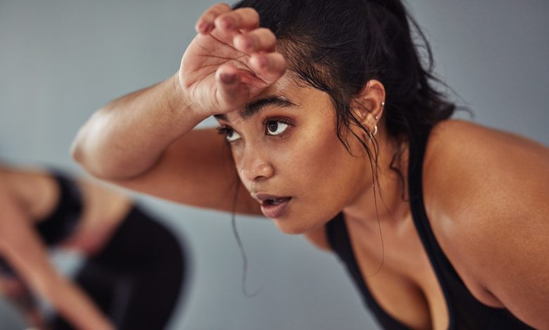 Sweat—but Don’t Slip!—in Your New Favorite Workout: Hot Pilates