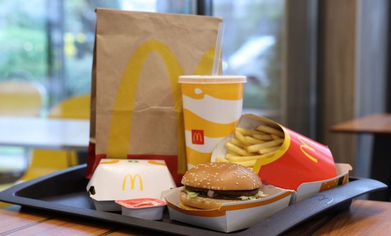 McDonald's E. coli food poisoning: Cases increase to 104 in outbreak tied to slivered onions