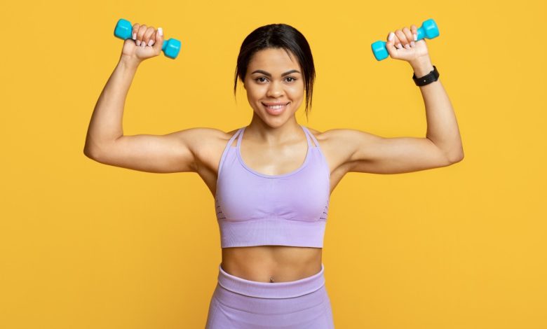 Exercises with dumbbells: 8 best moves to tone arms