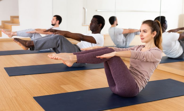 ‘I’m a Pilates Instructor and These Are the 6 Moves I Do When I’m Having Digestion Issues’