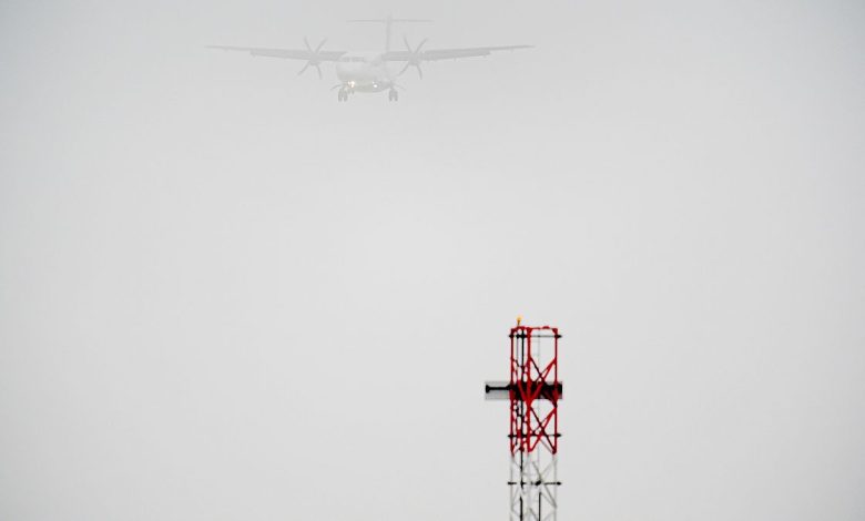 Fog disrupts Dutch, British and Polish airports on a busy holiday weekend