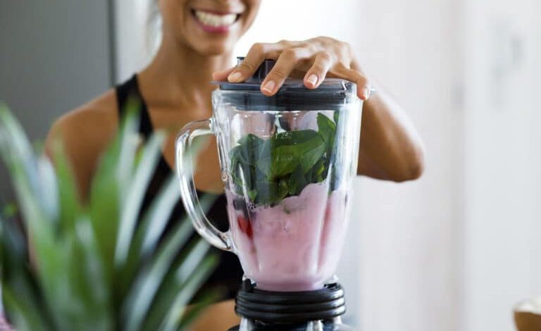 Smoothie Diet Unlocked: A Sustainable Approach or Just Another Fad?