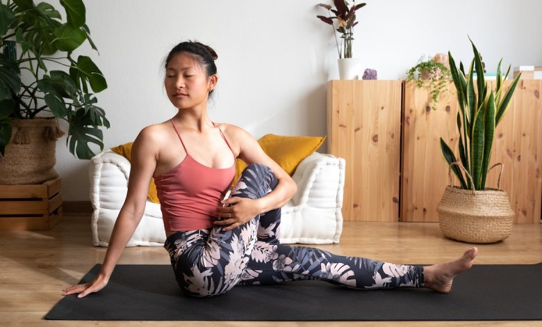 A 5-Minute Yoga-Inspired Recovery Workout to Give Your Body the Care It Deserves