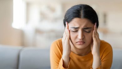 6 early migraine symptoms you should know to avoid an attack