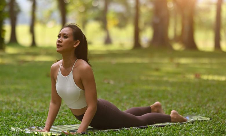 6 amazing benefits of bhujangasana and how to include cobra pose in your yoga routine