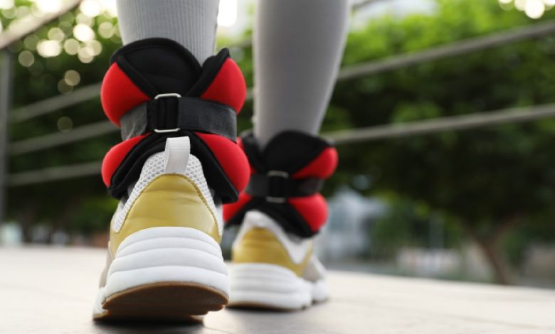 Walking with ankle weights is beneficial: 5 reasons to wear them