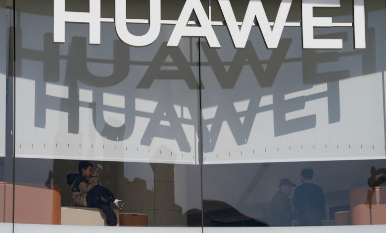 Lawmakers call for binding 5G security measures in wake of Huawei scandal