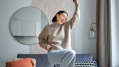 15 Easy Mindful Habits to Improve Your Well-Being