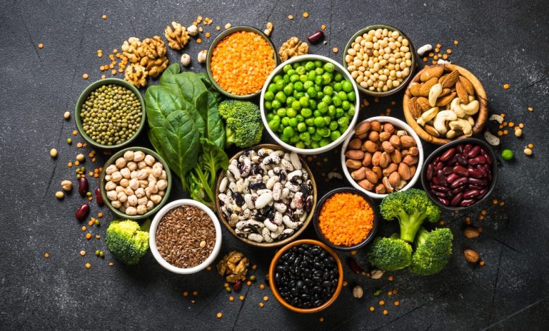 13 Nutritious Plant-Based Proteins for Vegan and Vegetarian Diets