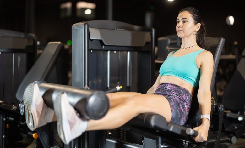 Skip machine and try these 10 leg extension alternatives for a toned lower body