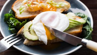 How to poach eggs perfectly: Tips for a protein-rich, restaurant-style meal