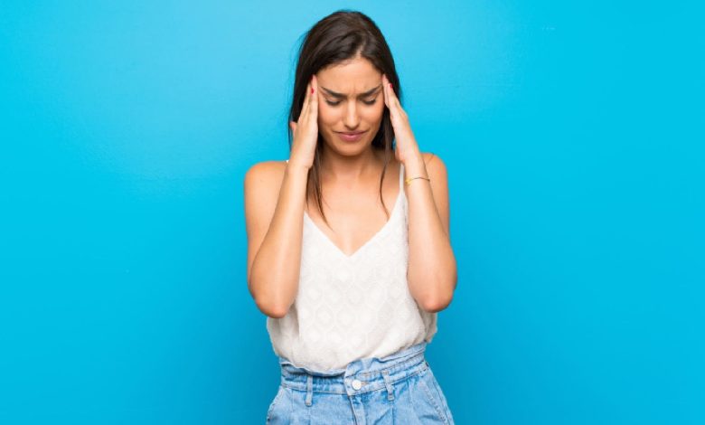 World Thyroid Day 2025: Can thyroid cause headache?