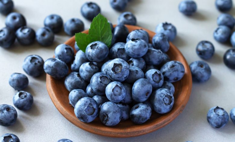 15 Foods to Include in Your Diet for Better Skin and Hair