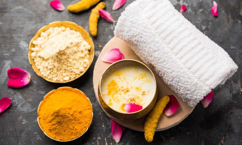 6 turmeric benefits for skin, explained by India’s beauty veteran Dr Blossom Kochhar