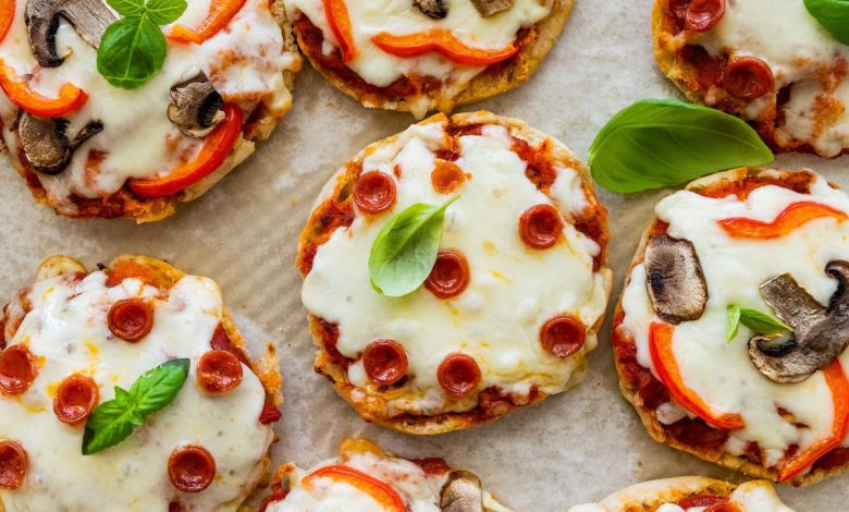 English Muffin Pizza