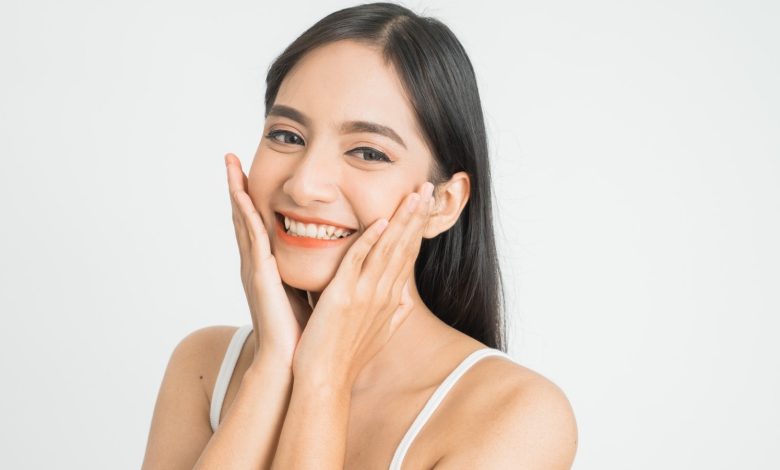 6 monsoon skincare tips for healthy and glowing skin: Expert advice from Dr Blossom Kochhar