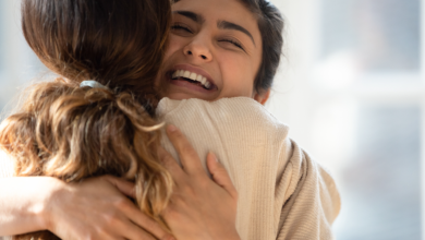 15 Thoughtful Gestures That Bring You Closer to Your Friends